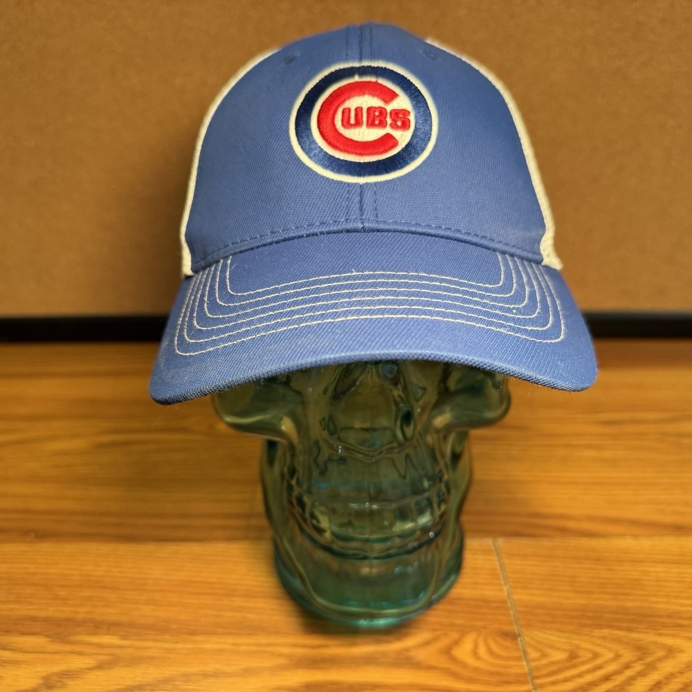 Fan Favorite Chicago Cubs Genuine Merchandise Blue SnapBack Cap